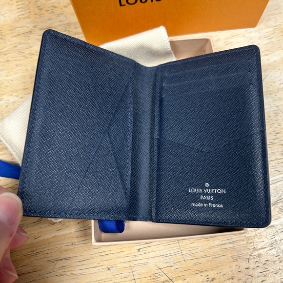 Louis Vuitton wallet - Picture 3 of 3